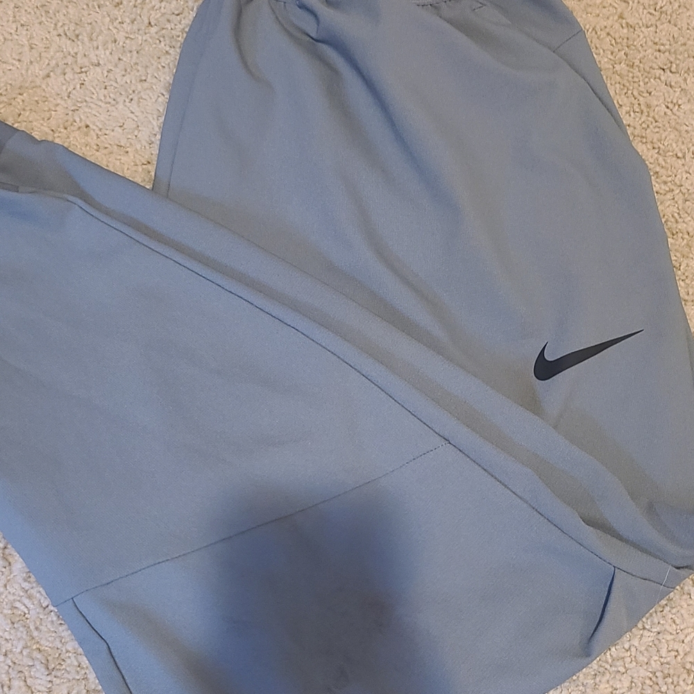 Nike dri fit joggers
